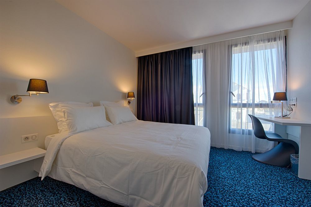 Nex Hotel タルブ エクステリア 写真